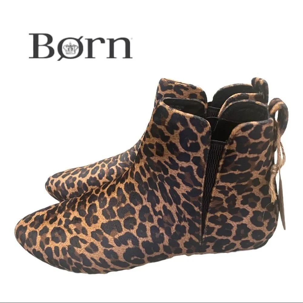 NEW Born Women's Remo Lt. Brown Leopard Fabric Pull On Boots Booties 6.5